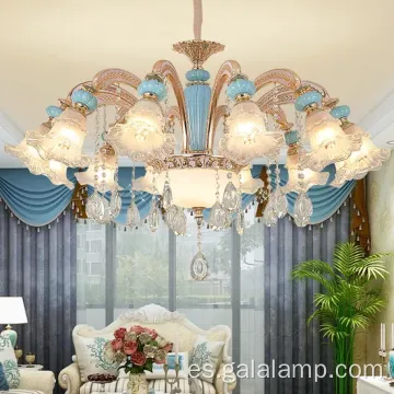 Elegante candelabro de cerámica francesa